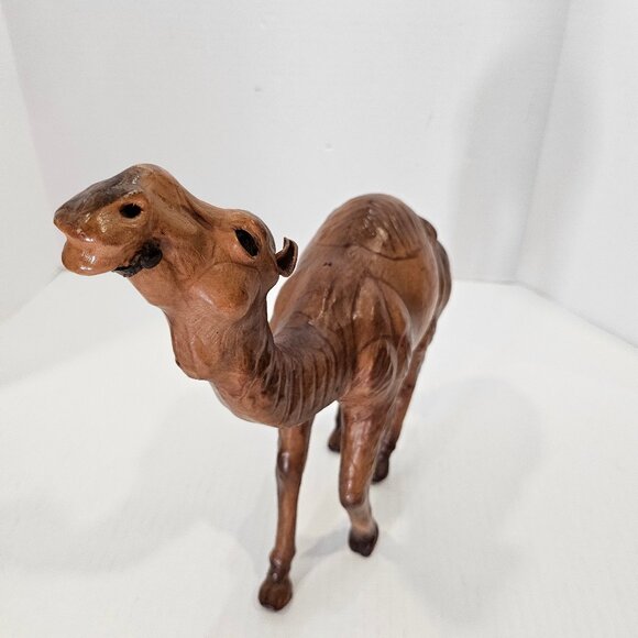Mid Century Vintage Leather Wrapped Decorative Camel Figure 11 " X 13 " - Picture 6 of 9